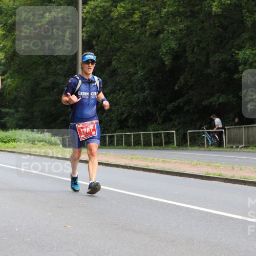 13.09.2026 - 21. swb-Marathon Bremen TobiasT http://msf.ph/oto/10250297 13.09.2026 12:26:43 Laufen 1767 meine-sportfotos.de