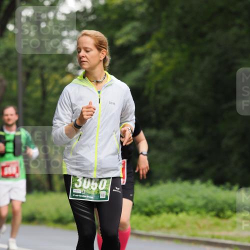 13.09.2026 - 21. swb-Marathon Bremen TobiasT http://msf.ph/oto/10250596 13.09.2026 12:32:12 Laufen 3050, 6162, 21, 26 meine-sportfotos.de