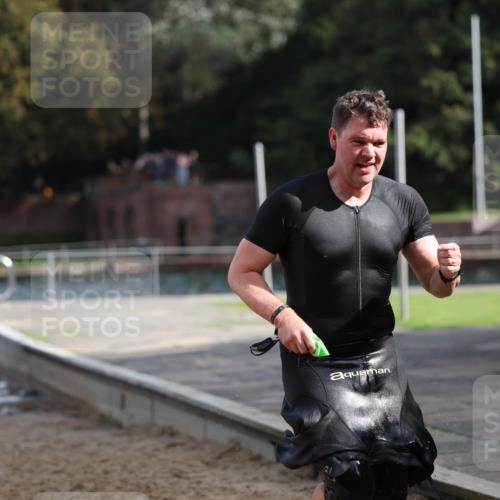 13.09.2026 - Stadtparktriathlon Mo-Foto http://msf.ph/oto/10250633 13.09.2026 11:30:30 Schwimmen 879, 891, 897, 924, 927, 937 meine-sportfotos.de