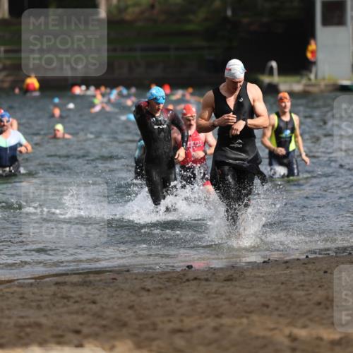 13.09.2026 - Stadtparktriathlon Mo-Foto http://msf.ph/oto/10250638 13.09.2026 11:30:34 Schwimmen 862, 879, 891, 924, 927, 937, 941 meine-sportfotos.de