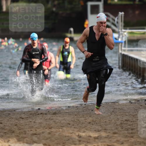 13.09.2026 - Stadtparktriathlon Mo-Foto http://msf.ph/oto/10250643 13.09.2026 11:30:36 Schwimmen 862, 879, 891, 924, 927, 937, 941 meine-sportfotos.de