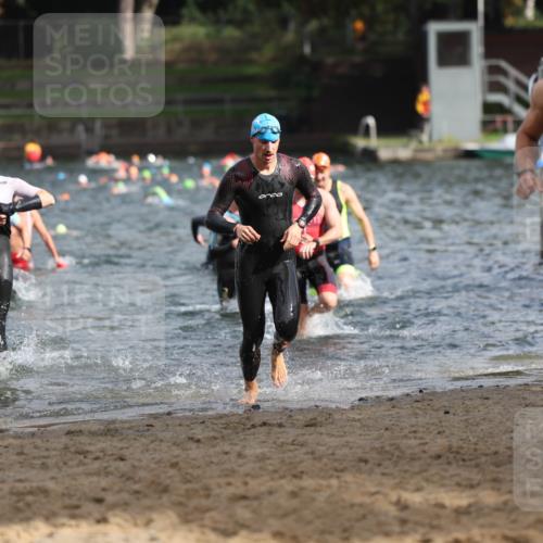 13.09.2026 - Stadtparktriathlon Mo-Foto http://msf.ph/oto/10250645 13.09.2026 11:30:37 Schwimmen 862, 879, 891, 924, 927, 937, 941 meine-sportfotos.de