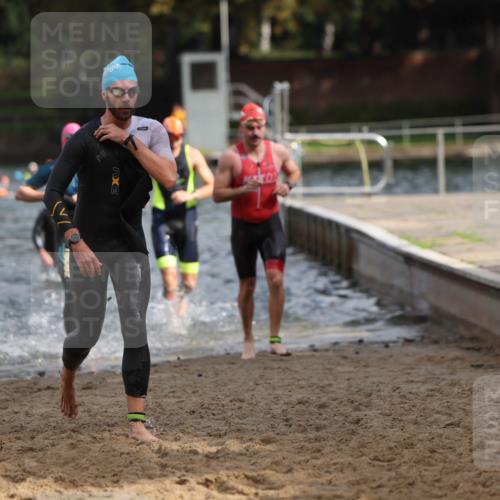 13.09.2026 - Stadtparktriathlon Mo-Foto http://msf.ph/oto/10250657 13.09.2026 11:30:41 Schwimmen 847, 862, 879, 886, 891, 916, 924, 927, 937, 941 meine-sportfotos.de