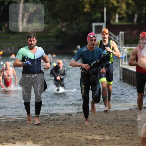 13.09.2026 - Stadtparktriathlon Mo-Foto http://msf.ph/oto/10250661 13.09.2026 11:30:42 Schwimmen 847, 862, 879, 886, 891, 916, 924, 937, 941 meine-sportfotos.de