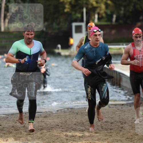 13.09.2026 - Stadtparktriathlon Mo-Foto http://msf.ph/oto/10250663 13.09.2026 11:30:43 Schwimmen 847, 862, 879, 886, 891, 916, 924, 937, 941 meine-sportfotos.de