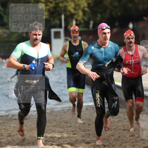 13.09.2026 - Stadtparktriathlon Mo-Foto http://msf.ph/oto/10250665 13.09.2026 11:30:44 Schwimmen 847, 862, 879, 886, 891, 916, 924, 937, 941 meine-sportfotos.de