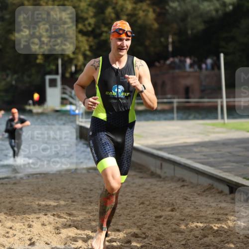 13.09.2026 - Stadtparktriathlon Mo-Foto http://msf.ph/oto/10250672 13.09.2026 11:30:46 Schwimmen 847, 862, 879, 886, 916, 924, 937, 941 meine-sportfotos.de