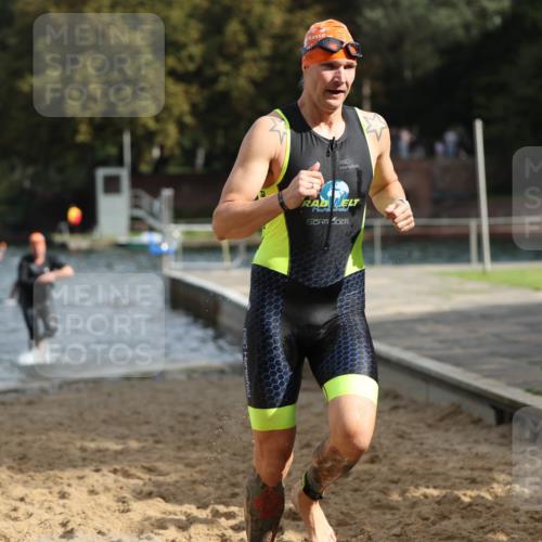 13.09.2026 - Stadtparktriathlon Mo-Foto http://msf.ph/oto/10250673 13.09.2026 11:30:46 Schwimmen 847, 862, 879, 886, 916, 924, 937, 941 meine-sportfotos.de