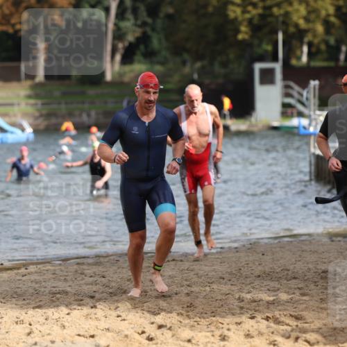 13.09.2026 - Stadtparktriathlon Mo-Foto http://msf.ph/oto/10250685 13.09.2026 11:30:51 Schwimmen 847, 886, 914, 916 meine-sportfotos.de