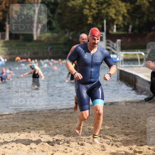 13.09.2026 - Stadtparktriathlon Mo-Foto http://msf.ph/oto/10250688 13.09.2026 11:30:52 Schwimmen 847, 867, 886, 914, 916, 926 meine-sportfotos.de