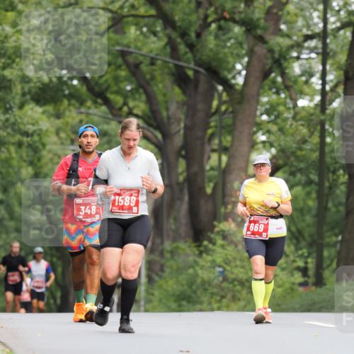 13.09.2026 - 21. swb-Marathon Bremen TobiasT http://msf.ph/oto/10250692 13.09.2026 12:34:02 Laufen 348, 1589, 669 meine-sportfotos.de