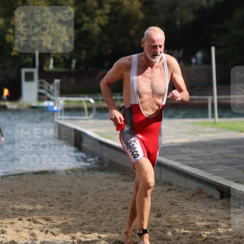 13.09.2026 - Stadtparktriathlon Mo-Foto http://msf.ph/oto/10250696 13.09.2026 11:30:54 Schwimmen 847, 867, 886, 914, 916, 926 meine-sportfotos.de