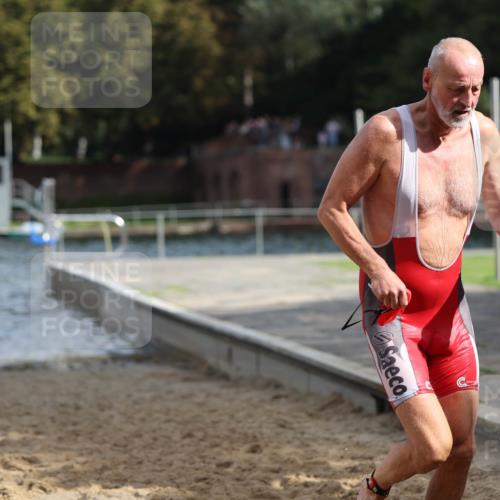 13.09.2026 - Stadtparktriathlon Mo-Foto http://msf.ph/oto/10250699 13.09.2026 11:30:55 Schwimmen 847, 867, 886, 914, 916, 926 meine-sportfotos.de