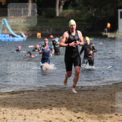 13.09.2026 - Stadtparktriathlon Mo-Foto http://msf.ph/oto/10250704 13.09.2026 11:30:59 Schwimmen 867, 893, 914, 926 meine-sportfotos.de