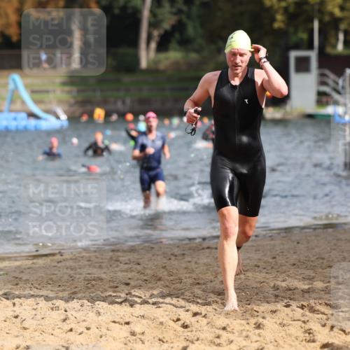 13.09.2026 - Stadtparktriathlon Mo-Foto http://msf.ph/oto/10250714 13.09.2026 11:31:01 Schwimmen 830, 867, 893, 914, 926 meine-sportfotos.de