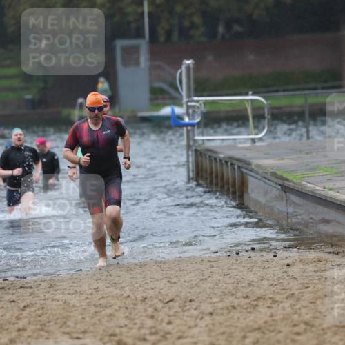 13.09.2026 - Stadtparktriathlon Mo-Foto http://msf.ph/oto/10250725 13.09.2026 12:54:04 Schwimmen 1349, 1384, 1387, 1388, 1402, 1410, 1414 meine-sportfotos.de