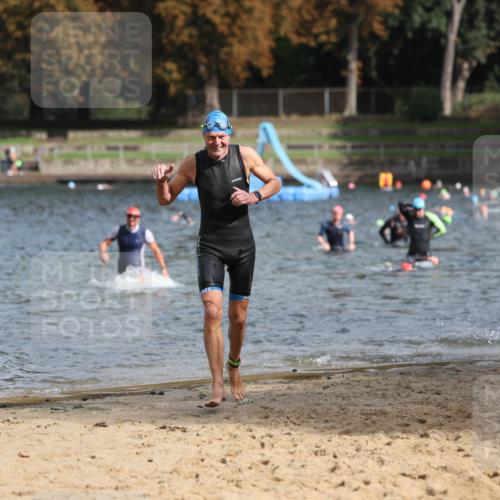 13.09.2026 - Stadtparktriathlon Mo-Foto http://msf.ph/oto/10250730 13.09.2026 11:31:04 Schwimmen 830, 867, 893, 914, 926 meine-sportfotos.de