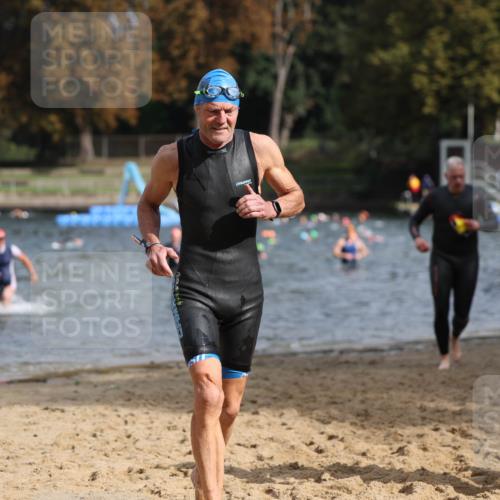 13.09.2026 - Stadtparktriathlon Mo-Foto http://msf.ph/oto/10250744 13.09.2026 11:31:06 Schwimmen 830, 867, 892, 893, 914, 926 meine-sportfotos.de