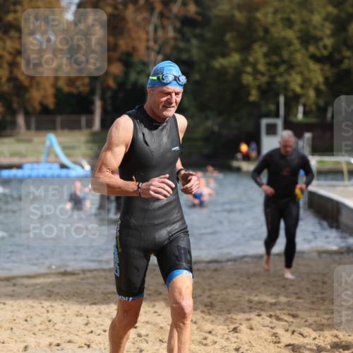 13.09.2026 - Stadtparktriathlon Mo-Foto http://msf.ph/oto/10250746 13.09.2026 11:31:07 Schwimmen 830, 867, 892, 893, 926 meine-sportfotos.de