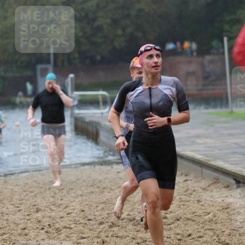 13.09.2026 - Stadtparktriathlon Mo-Foto http://msf.ph/oto/10250760 13.09.2026 12:54:10 Schwimmen 1384, 1387, 1388, 1402, 1410, 1414 meine-sportfotos.de