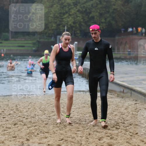 13.09.2026 - Stadtparktriathlon Mo-Foto http://msf.ph/oto/10250787 13.09.2026 12:54:27 Schwimmen 1326, 1347, 1373, 1413, 1425 meine-sportfotos.de