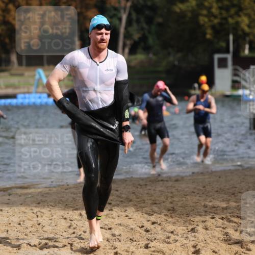 13.09.2026 - Stadtparktriathlon Mo-Foto http://msf.ph/oto/10250809 13.09.2026 11:31:19 Schwimmen 838, 839, 859, 892, 894, 903, 963 meine-sportfotos.de