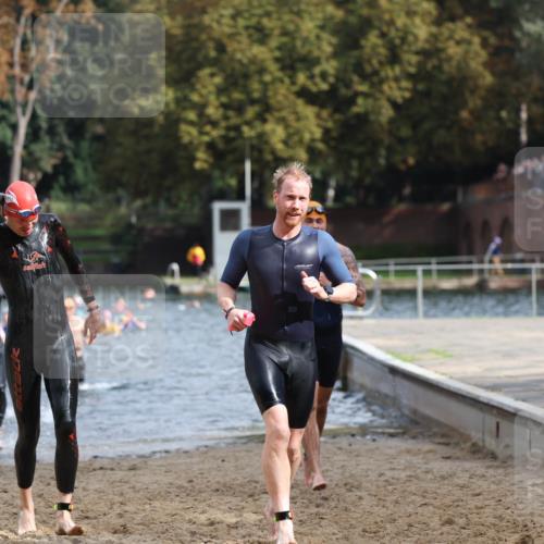 13.09.2026 - Stadtparktriathlon Mo-Foto http://msf.ph/oto/10250828 13.09.2026 11:31:22 Schwimmen 838, 839, 859, 871, 892, 894, 903, 963 meine-sportfotos.de