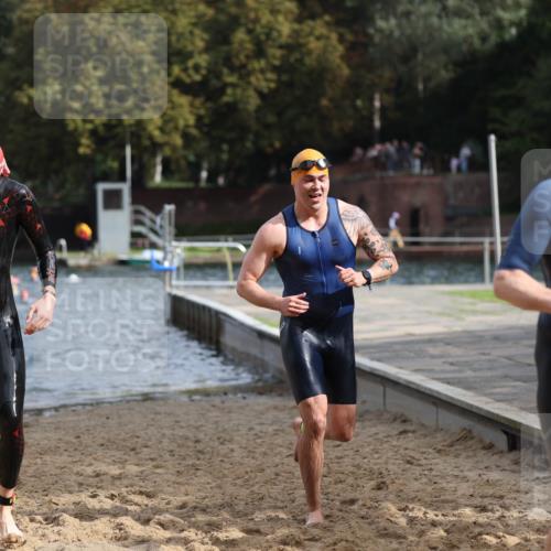 13.09.2026 - Stadtparktriathlon Mo-Foto http://msf.ph/oto/10250839 13.09.2026 11:31:24 Schwimmen 838, 839, 859, 871, 894, 903, 963 meine-sportfotos.de