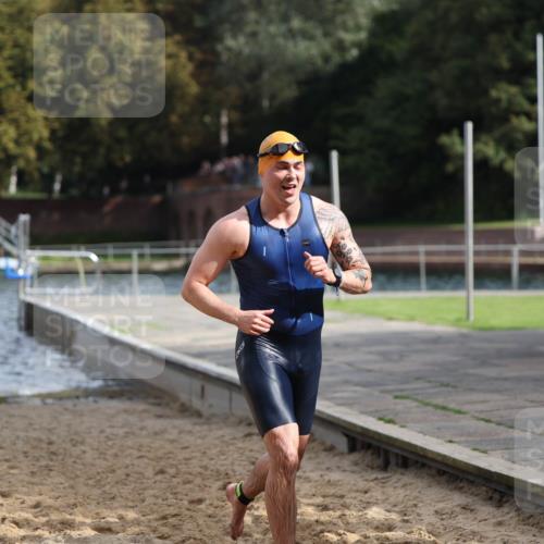 13.09.2026 - Stadtparktriathlon Mo-Foto http://msf.ph/oto/10250842 13.09.2026 11:31:25 Schwimmen 838, 839, 859, 871, 894, 903, 906, 963 meine-sportfotos.de