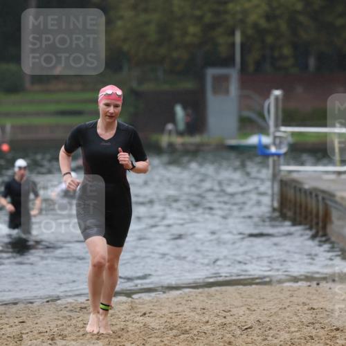 13.09.2026 - Stadtparktriathlon Mo-Foto http://msf.ph/oto/10250913 13.09.2026 12:55:03 Schwimmen 1341, 1368, 1382 meine-sportfotos.de
