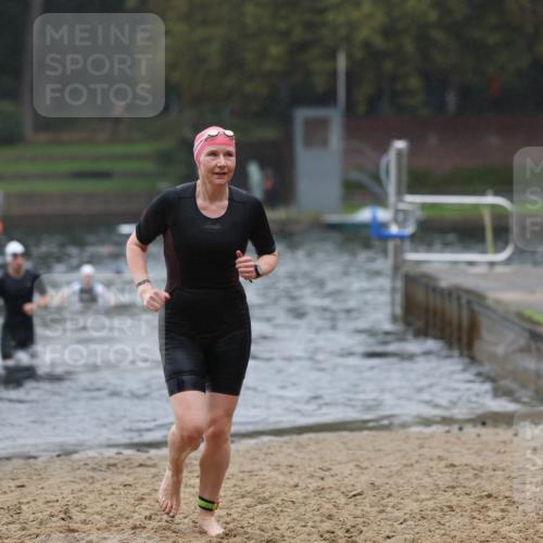 13.09.2026 - Stadtparktriathlon Mo-Foto http://msf.ph/oto/10250917 13.09.2026 12:55:04 Schwimmen 1341, 1368, 1382 meine-sportfotos.de