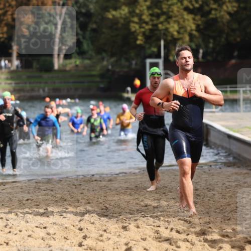 13.09.2026 - Stadtparktriathlon Mo-Foto http://msf.ph/oto/10250925 13.09.2026 11:31:38 Schwimmen 829, 864, 871, 874, 877, 884, 906, 917, 933 meine-sportfotos.de