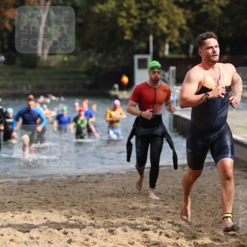 13.09.2026 - Stadtparktriathlon Mo-Foto http://msf.ph/oto/10250928 13.09.2026 11:31:39 Schwimmen 829, 864, 874, 877, 884, 906, 917, 933 meine-sportfotos.de