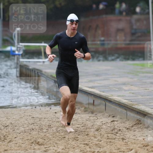 13.09.2026 - Stadtparktriathlon Mo-Foto http://msf.ph/oto/10250951 13.09.2026 12:55:11 Schwimmen 1311, 1382 meine-sportfotos.de