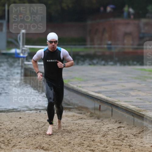 13.09.2026 - Stadtparktriathlon Mo-Foto http://msf.ph/oto/10250954 13.09.2026 12:55:21 Schwimmen 1311 meine-sportfotos.de
