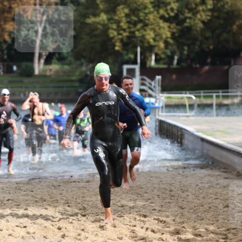 13.09.2026 - Stadtparktriathlon Mo-Foto http://msf.ph/oto/10250955 13.09.2026 11:31:43 Schwimmen 829, 833, 853, 864, 870, 874, 877, 884, 895, 906, 917, 933 meine-sportfotos.de