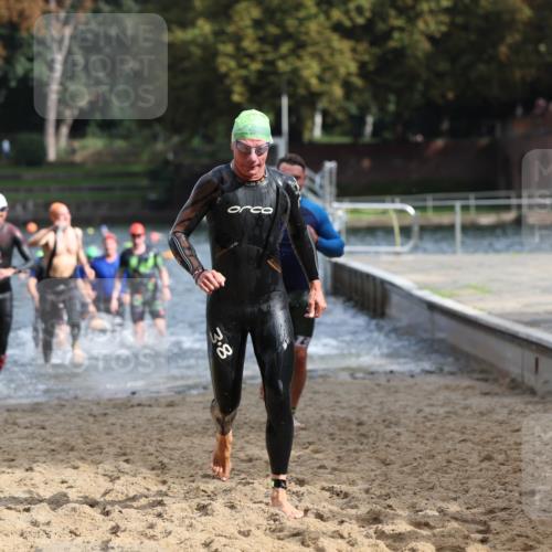 13.09.2026 - Stadtparktriathlon Mo-Foto http://msf.ph/oto/10250956 13.09.2026 11:31:43 Schwimmen 829, 833, 853, 864, 870, 874, 877, 884, 895, 906, 917, 933 meine-sportfotos.de