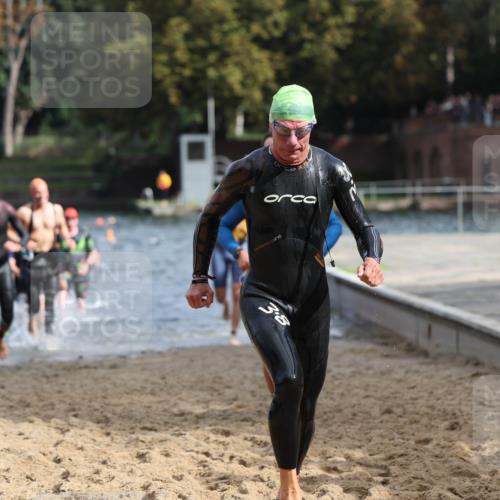 13.09.2026 - Stadtparktriathlon Mo-Foto http://msf.ph/oto/10250961 13.09.2026 11:31:44 Schwimmen 829, 833, 853, 864, 870, 874, 877, 884, 895, 917, 933 meine-sportfotos.de