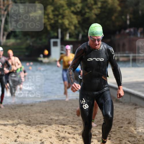 13.09.2026 - Stadtparktriathlon Mo-Foto http://msf.ph/oto/10250963 13.09.2026 11:31:44 Schwimmen 829, 833, 853, 864, 870, 874, 877, 884, 895, 917, 933 meine-sportfotos.de