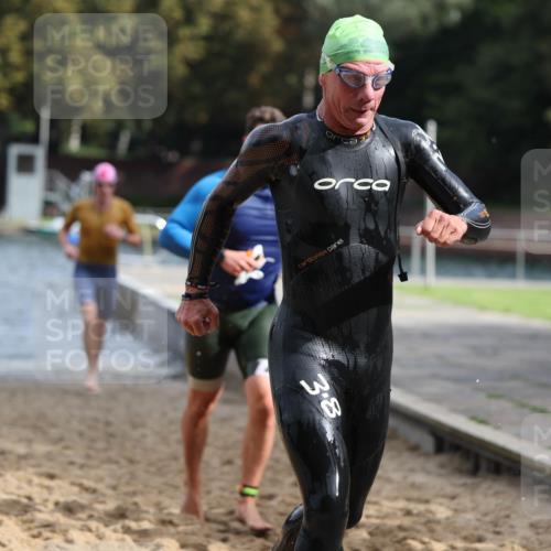 13.09.2026 - Stadtparktriathlon Mo-Foto http://msf.ph/oto/10250967 13.09.2026 11:31:45 Schwimmen 829, 833, 853, 864, 870, 874, 877, 884, 895, 917, 933 meine-sportfotos.de