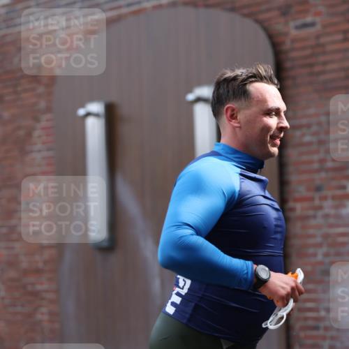 13.09.2026 - Stadtparktriathlon Mo-Foto http://msf.ph/oto/10250979 13.09.2026 11:31:47 Schwimmen 829, 833, 853, 864, 870, 874, 882, 884, 895, 917, 933 meine-sportfotos.de