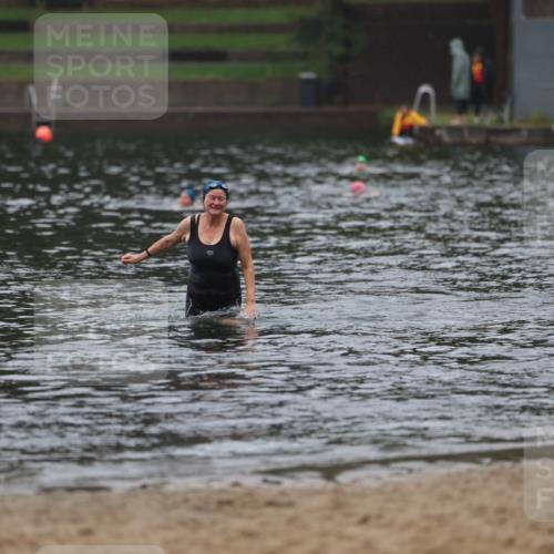 13.09.2026 - Stadtparktriathlon Mo-Foto http://msf.ph/oto/10250980 13.09.2026 12:55:35 Schwimmen 1372 meine-sportfotos.de