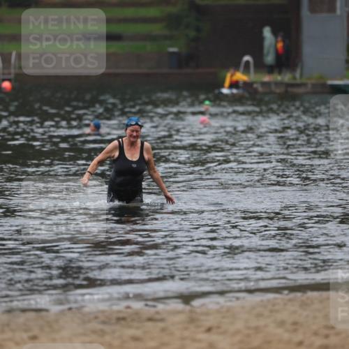 13.09.2026 - Stadtparktriathlon Mo-Foto http://msf.ph/oto/10250983 13.09.2026 12:55:35 Schwimmen 1372 meine-sportfotos.de