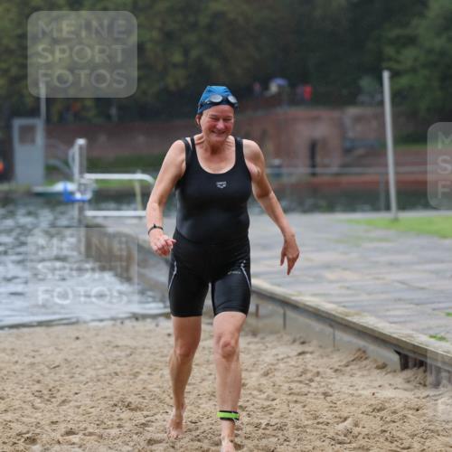 13.09.2026 - Stadtparktriathlon Mo-Foto http://msf.ph/oto/10251024 13.09.2026 12:55:49 Schwimmen 1372 meine-sportfotos.de