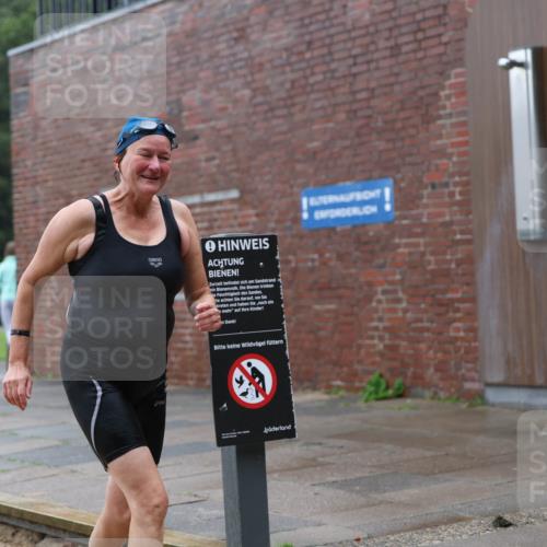13.09.2026 - Stadtparktriathlon Mo-Foto http://msf.ph/oto/10251031 13.09.2026 12:55:51 Schwimmen 1372 meine-sportfotos.de