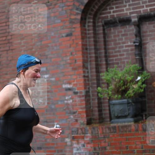 13.09.2026 - Stadtparktriathlon Mo-Foto http://msf.ph/oto/10251036 13.09.2026 12:55:52 Schwimmen 1372 meine-sportfotos.de