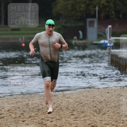 13.09.2026 - Stadtparktriathlon Mo-Foto http://msf.ph/oto/10251075 13.09.2026 12:56:55 Schwimmen 1327, 1375 meine-sportfotos.de