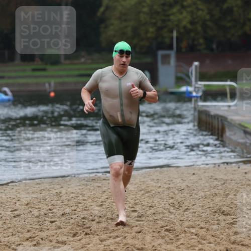 13.09.2026 - Stadtparktriathlon Mo-Foto http://msf.ph/oto/10251077 13.09.2026 12:56:55 Schwimmen 1327, 1375 meine-sportfotos.de