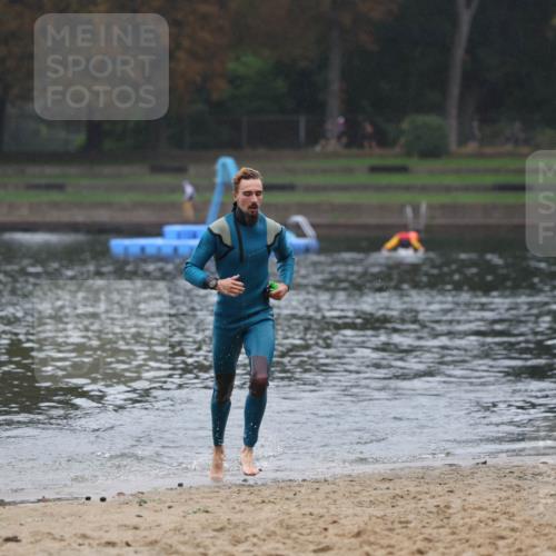 13.09.2026 - Stadtparktriathlon Mo-Foto http://msf.ph/oto/10251101 13.09.2026 12:59:59 Schwimmen 1423 meine-sportfotos.de