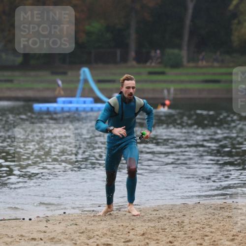 13.09.2026 - Stadtparktriathlon Mo-Foto http://msf.ph/oto/10251103 13.09.2026 13:00:00 Schwimmen 1423 meine-sportfotos.de